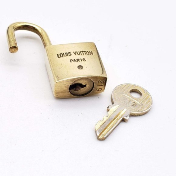 Authentic Louis Vuitton Lock and Key - Picture 3 of 5